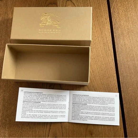 Burberry Box - Picture 4 of 5